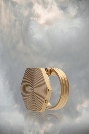 Maison Margiela Bolt And Nut Hexagonal Earring Guld | SE_MM55944