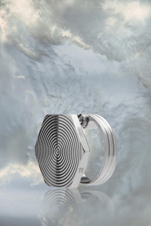 Maison Margiela Bolt And Nut Hexagonal Earring Silver | SE_MM38539