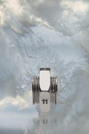 Maison Margiela Bolt And Nut Ridged Earring Silver | SE_MM38721
