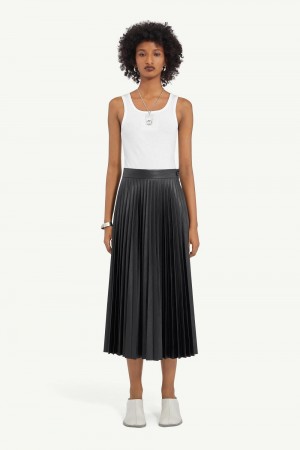 Maison Margiela Pleated Faux Leather Midi Skirt Svarta | SE_MM73521